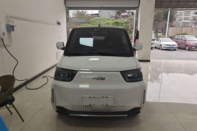 Used BAW Yuanbao 2022 Smart Version Front