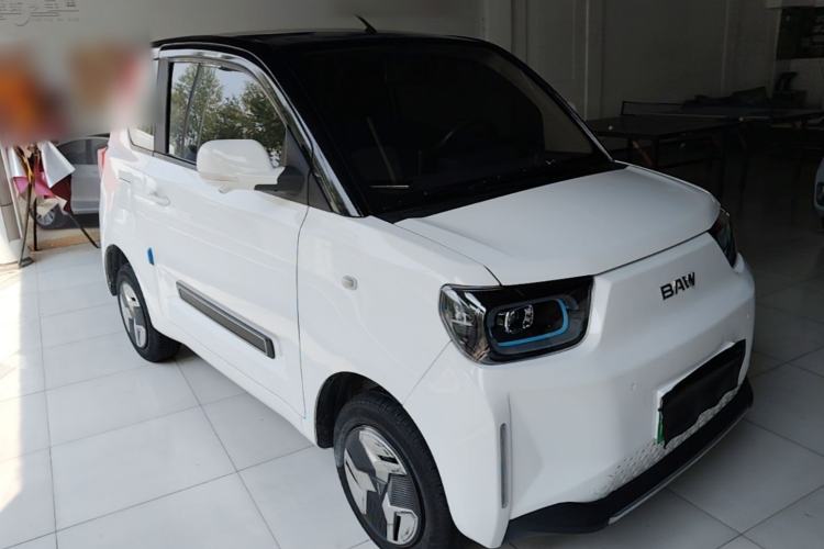 Used BAW Yuanbao 2022 Smart Version Front Right 45 Deg