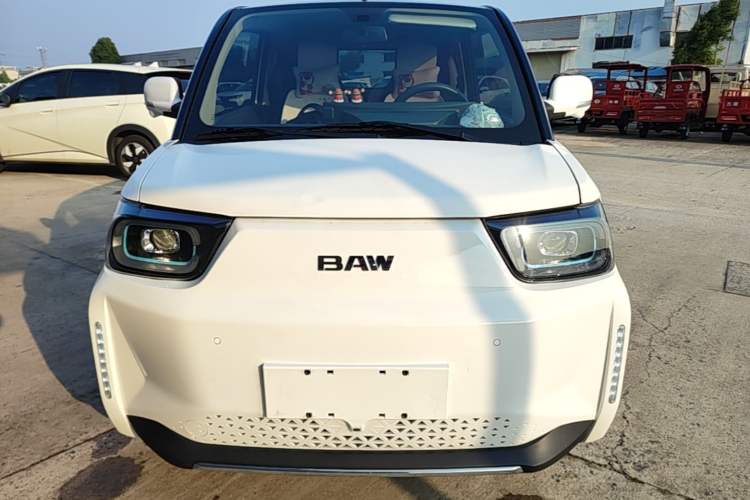 Used BAW Yuanbao 2022 Smart Version Front