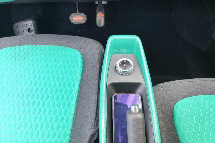 Used BAW Yuanbao 2022 Smart Version Gear Lever