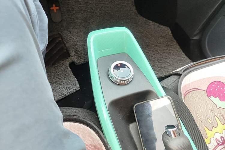 Used BAW Yuanbao 2022 Smart Version Gear Lever