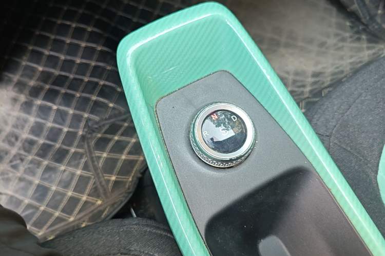 Used BAW Yuanbao 2022 Smart Version Gear Lever