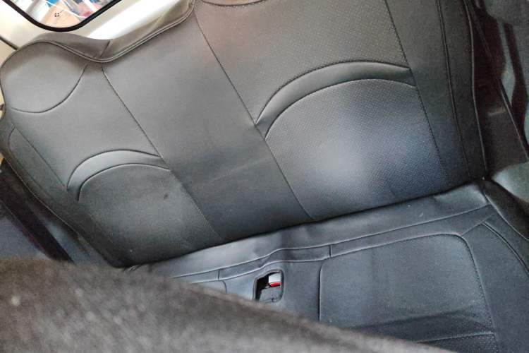 Used BAW Yuanbao 2022 Smart Version Interior 4