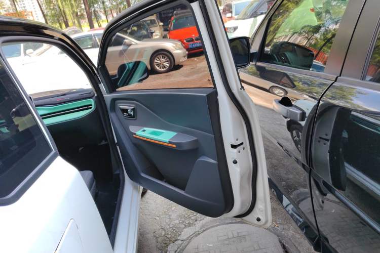 Used BAW Yuanbao 2022 Smart Version Interior 5
