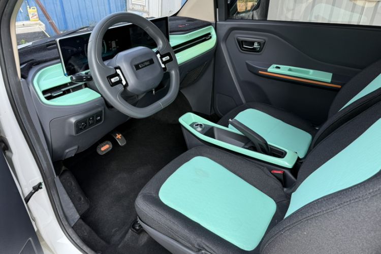Used BAW Yuanbao 2022 Smart Version Interior 9