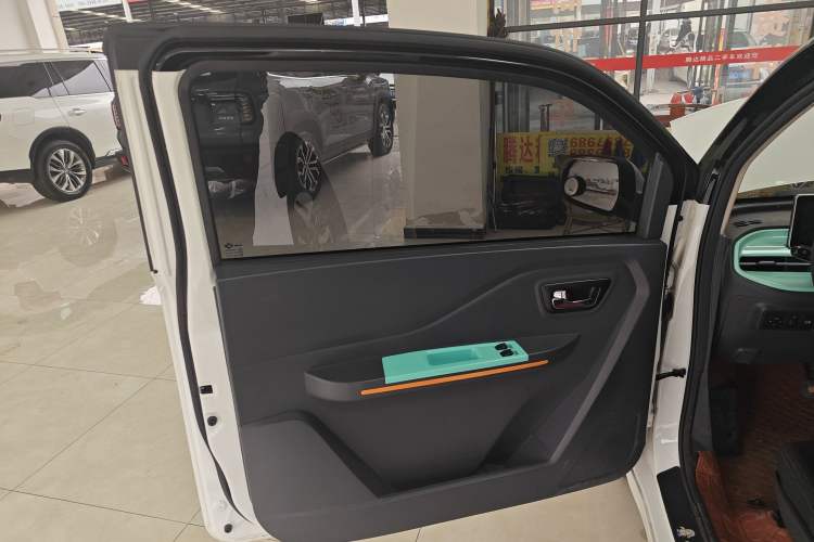 Used BAW Yuanbao 2022 Smart Version Left Front Door Interior