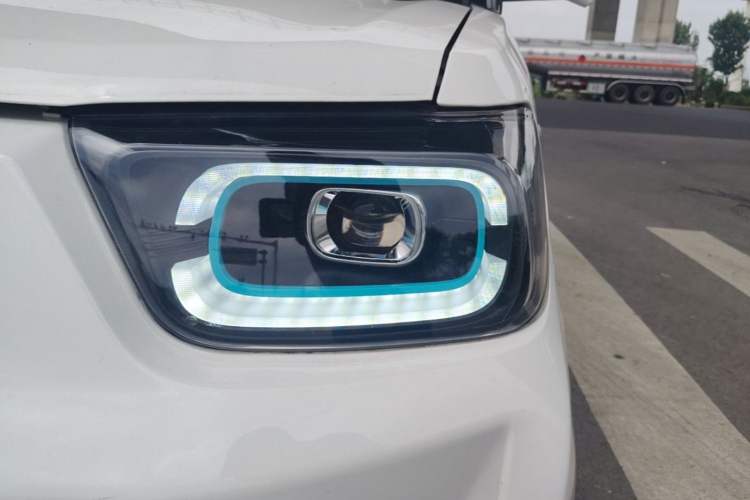 Used BAW Yuanbao 2022 Smart Version Left Front Headlight