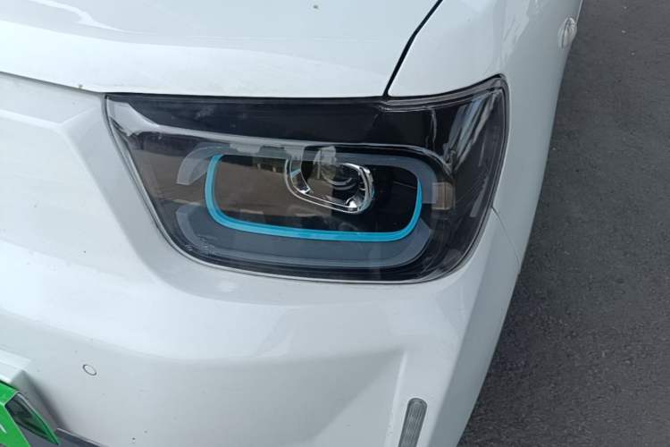 Used BAW Yuanbao 2022 Smart Version Left Front Headlight