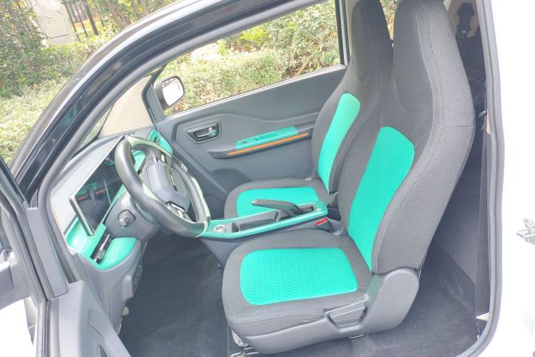 Used BAW Yuanbao 2022 Smart Version Left Front Seat