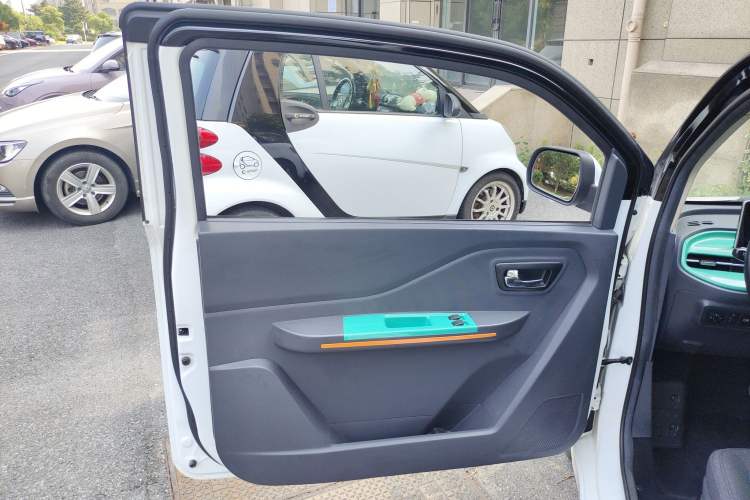 Used BAW Yuanbao 2022 Smart Version Left Rear Door Interior