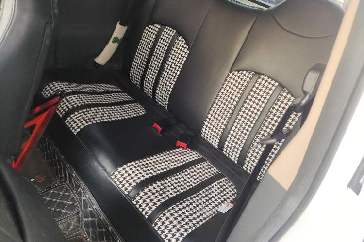 Used BAW Yuanbao 2022 Smart Version Left Rear Seat