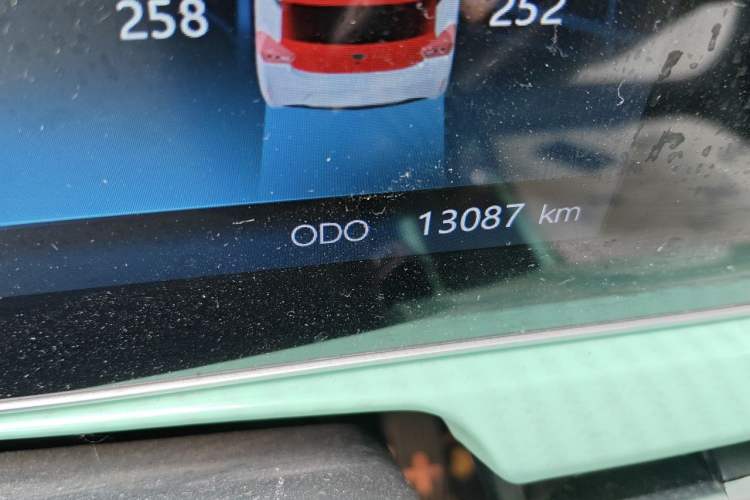 Used BAW Yuanbao 2022 Smart Version Odometer Close Up