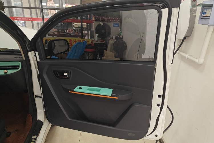 Used BAW Yuanbao 2022 Smart Version Right Front Door Interior