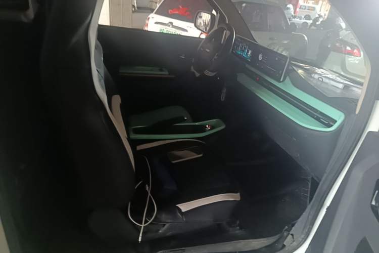 Used BAW Yuanbao 2022 Smart Version Right Front Seat