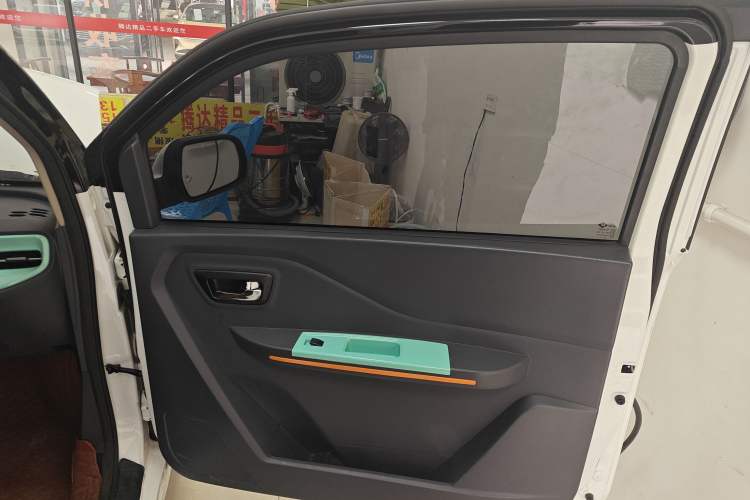 Used BAW Yuanbao 2022 Smart Version Right Rear Door Interior