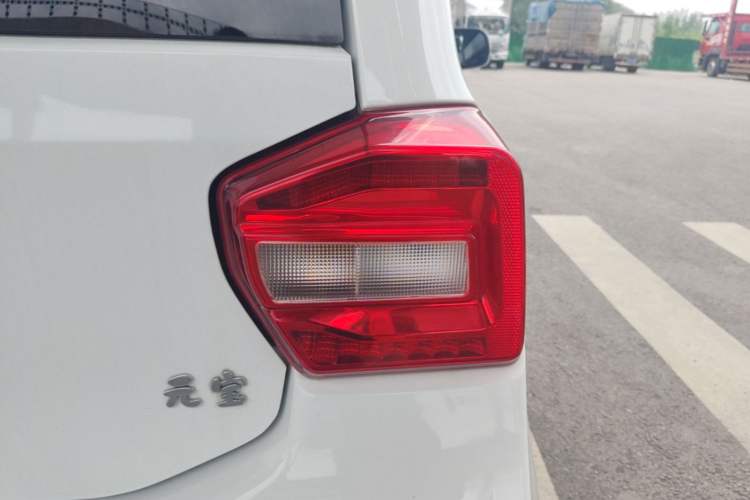 Used BAW Yuanbao 2022 Smart Version Right Rear Taillight