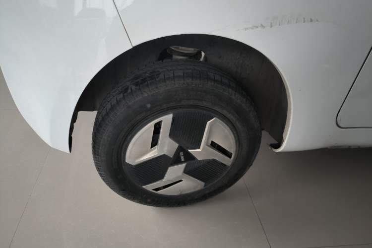 Used BAW Yuanbao 2022 Yue Meng Edition Right Rear Wheel Hub