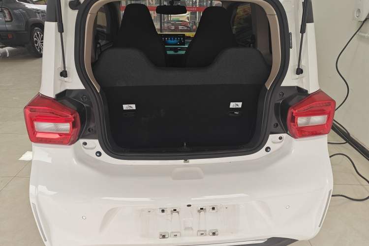 Used BAW Yuanbao 2022 Smart Version Trunk