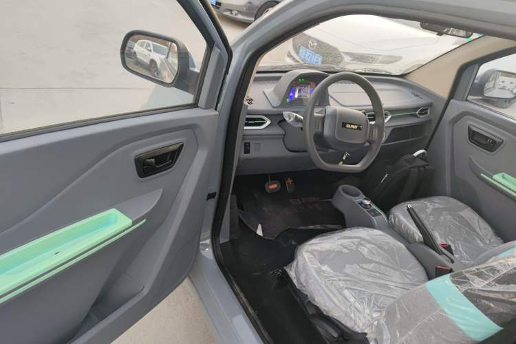 Used BAW Yuanbao 2023 Superior Edition Driver Seat