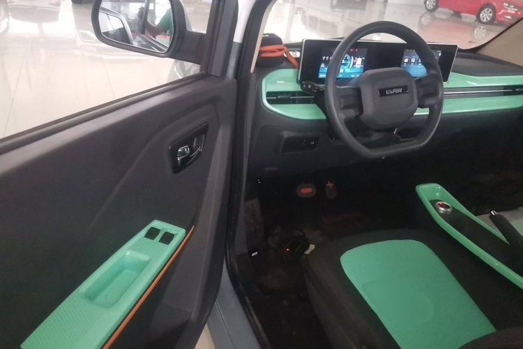 Used BAW Yuanbao 2023 Prestige Edition Interior 3