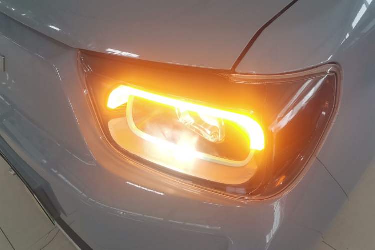 Used BAW Yuanbao 2023 Prestige Edition Left Front Headlight