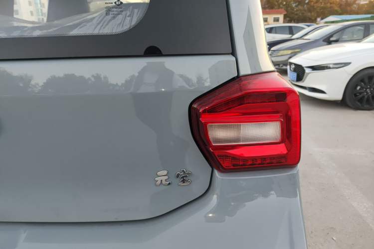 Used BAW Yuanbao 2023 Superior Edition Right Rear Taillight