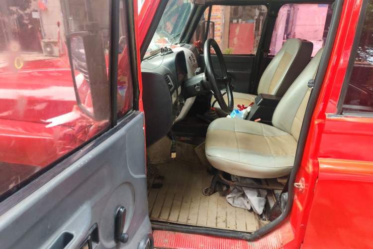 Used BAW Zhanqi 2010 2.0L CK Driver Seat