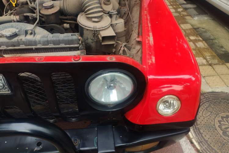 Used BAW Zhanqi 2010 2.0L CK Engine Bay Left