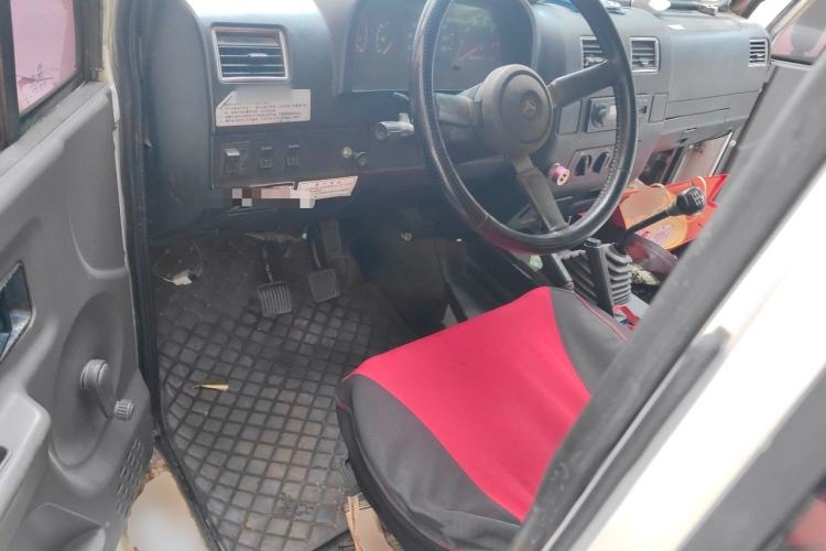 Used BAW Zhanqi 2010 2.0L hardtop version Driver Seat