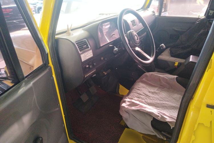 Used BAW Zhanqi 2010 2.0L CK Driver Seat