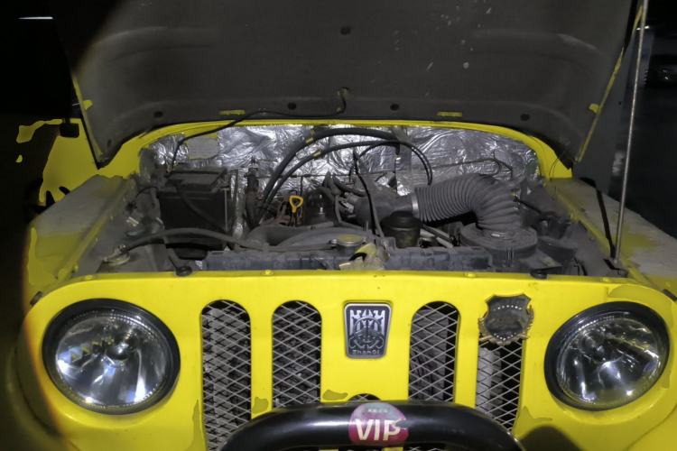 Used BAW Zhanqi 2010 2.0L hardtop version Engine Bay