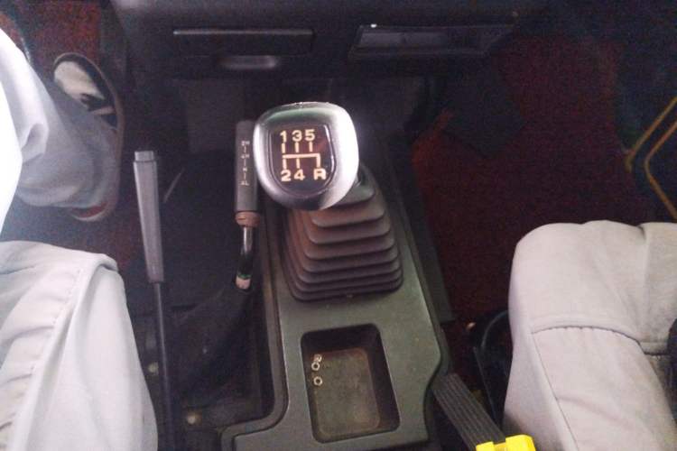 Used BAW Zhanqi 2010 2.0L CK Gear Lever