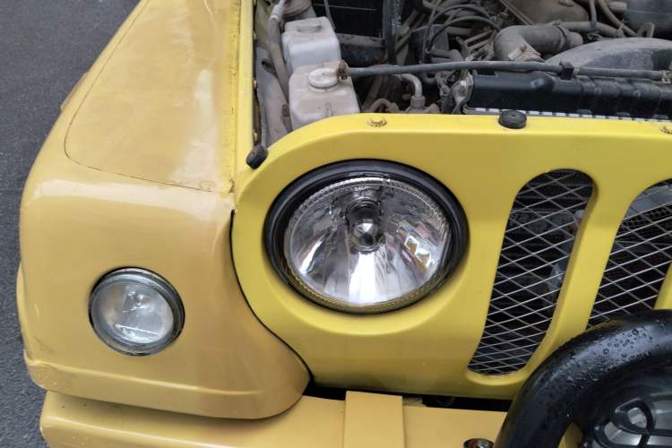 Used BAW Zhanqi 2015 2.0L CK Engine Bay Right