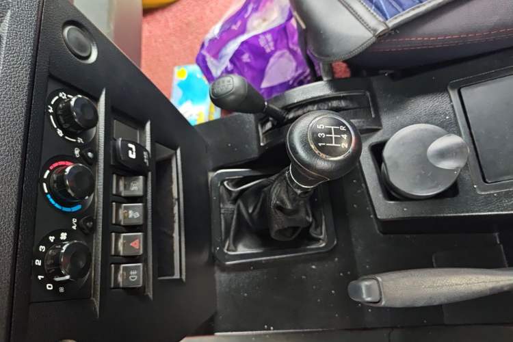 Used BAW Zhanqi 2015 2.0L CK Gear Lever