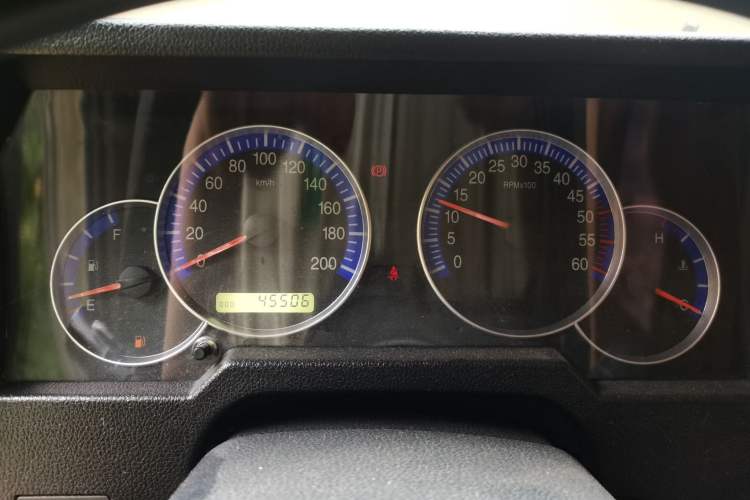 Used BAW Zhanqi 2016 2.0L Hardtop Luxury Version China V Standard Instrument Cluster