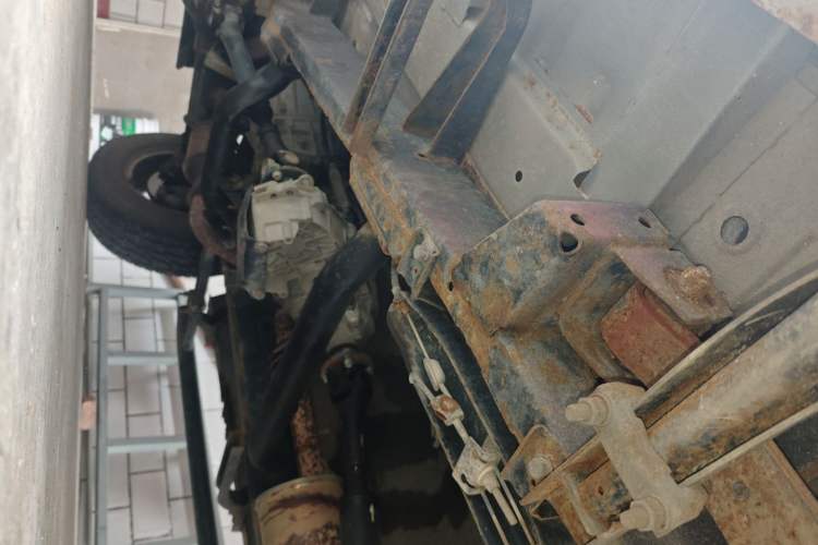Used BAW Zhanqi 2016 2.0L Gladiator Luxury Edition China V Chassis Rear Left