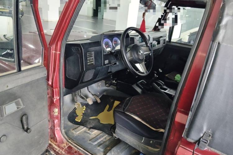 Used BAW Zhanqi 2016 2.0L Gladiator Luxury Edition China V Driver Seat