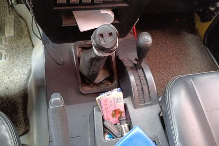 Used BAW Zhanqi 2016 2.0L CK Luxury Model China V Gear Lever