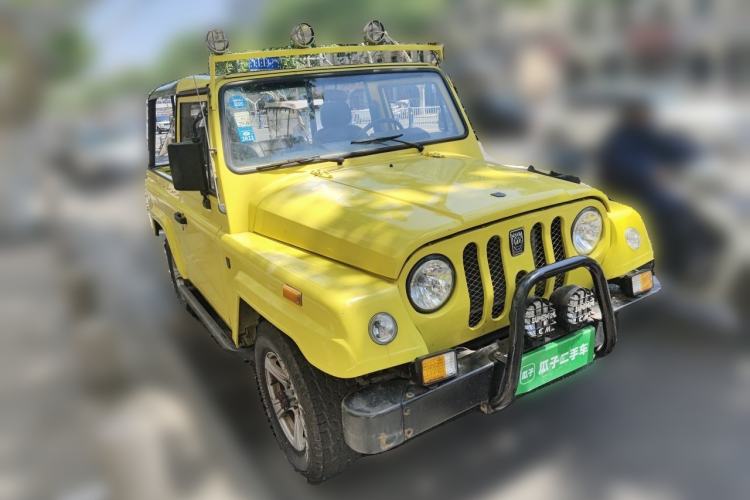Used BAW Zhanqi 2016 2.0L Gladiator Luxury Edition China V Front Right 45 Deg