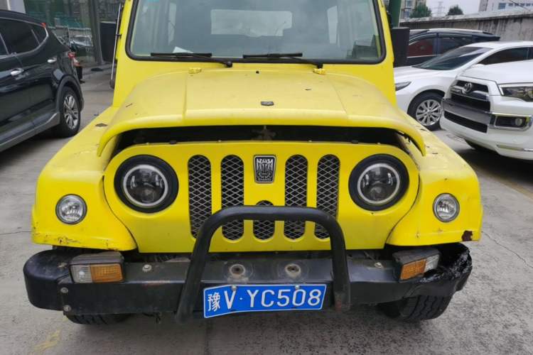 Used BAW Zhanqi 2016 2.0L Gladiator Luxury Edition China IV Front