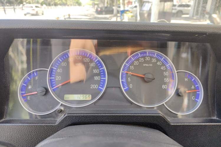 Used BAW Zhanqi 2016 2.0L Gladiator Luxury Edition China V Instrument Cluster