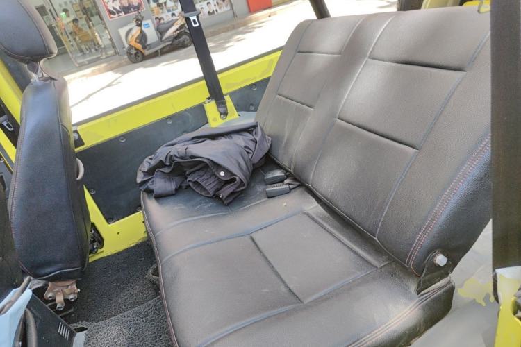 Used BAW Zhanqi 2016 2.0L Gladiator Luxury Edition China V Left Rear Seat