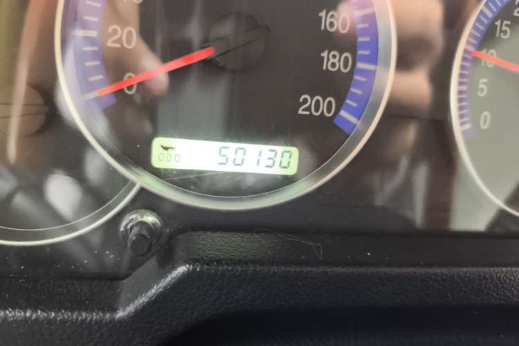 Used BAW Zhanqi 2016 2.0L Gladiator Luxury Edition China V Odometer Close Up