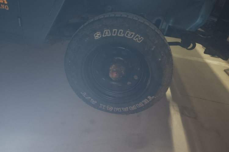 Used BAW Zhanqi 2018 2.0L CK Right Front Wheel Hub