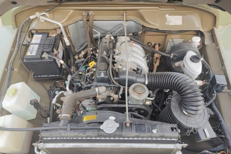 Used BAW Zhanqi 2018 2.0L Hardtop Edition Engine Bay