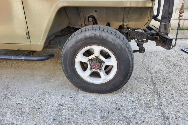Used BAW Zhanqi 2018 2.0L CK Right Front Wheel Hub