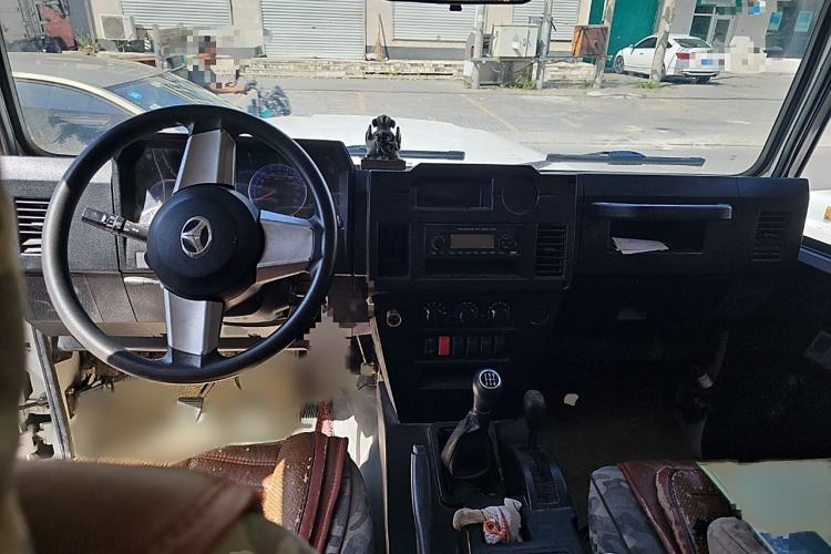 Used BAW Zhanqi Pickup 2017 2.2L gasoline iron double-row 4G22C Interior 2