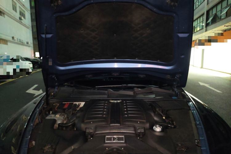 Used Bentley Bentayga 2016 6.0T Standard Edition Engine Bay