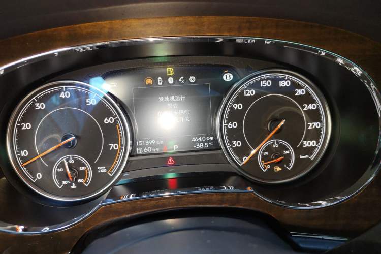 Used Bentley Bentayga 2016 6.0T Standard Edition Instrument Cluster