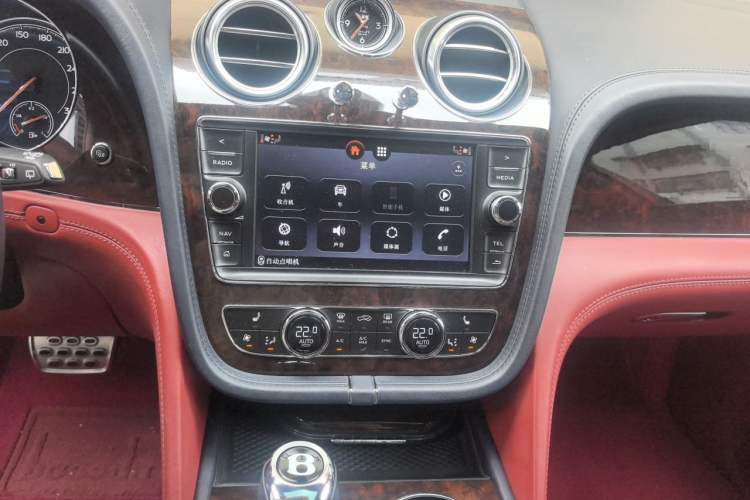 Used Bentley Bentayga 2016 6.0T First Edition Limited Edition Audio And AC Panel